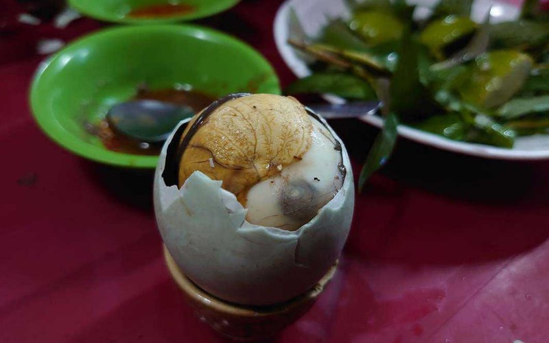 How to boil delicious balut